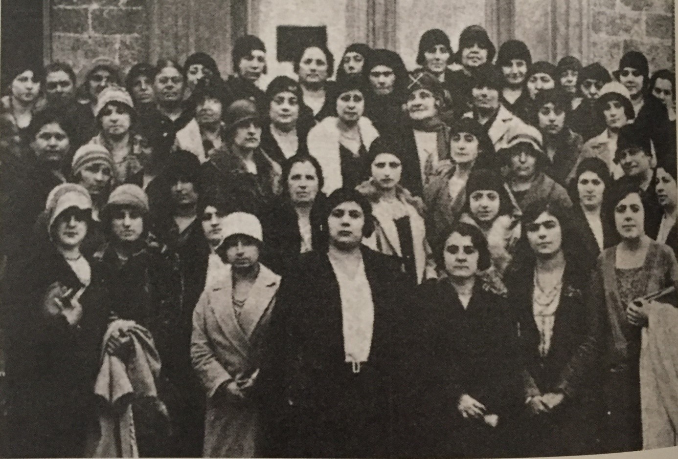 1937