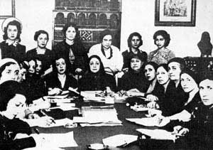 1944